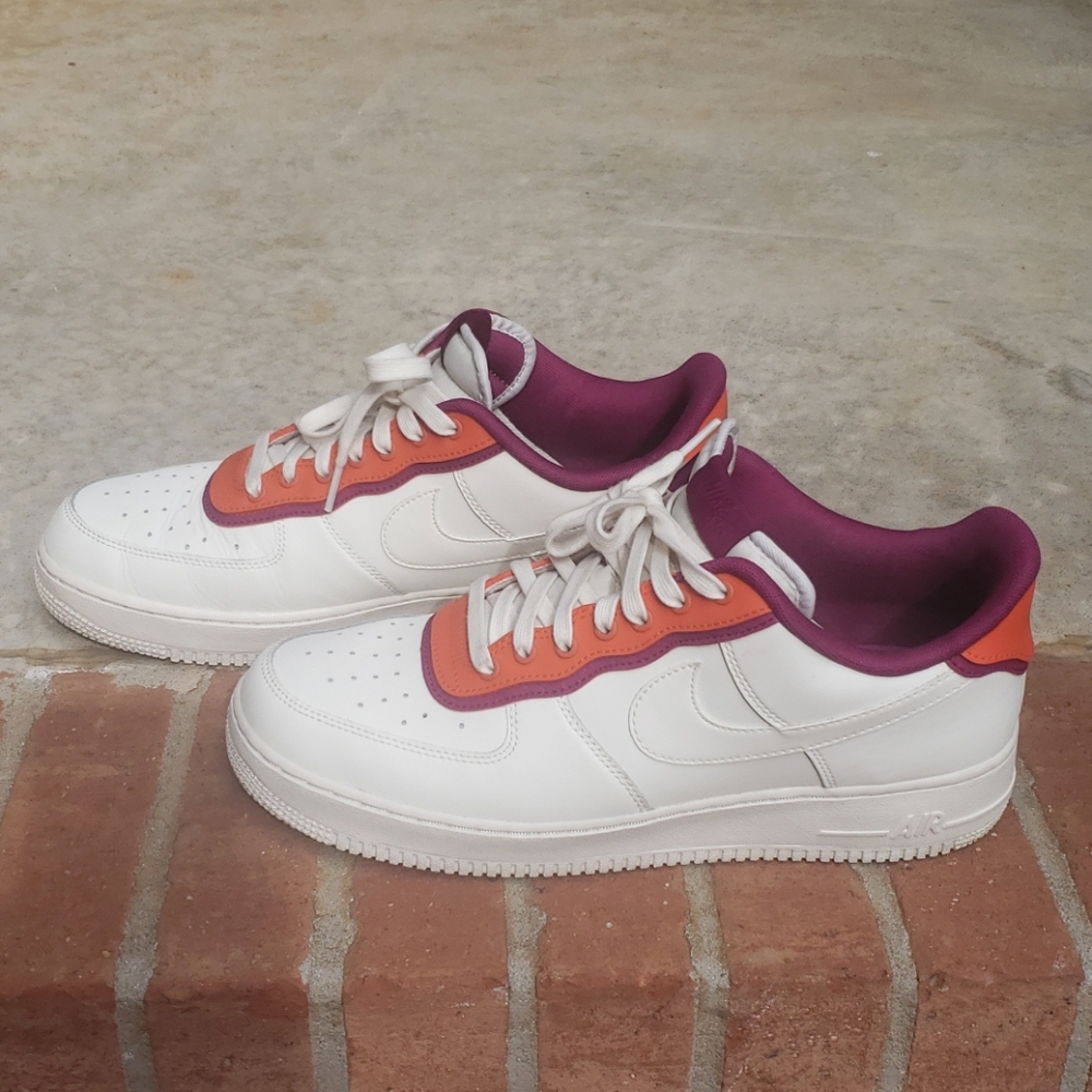 Mens Air Force 1 '07 LV8 Size 11